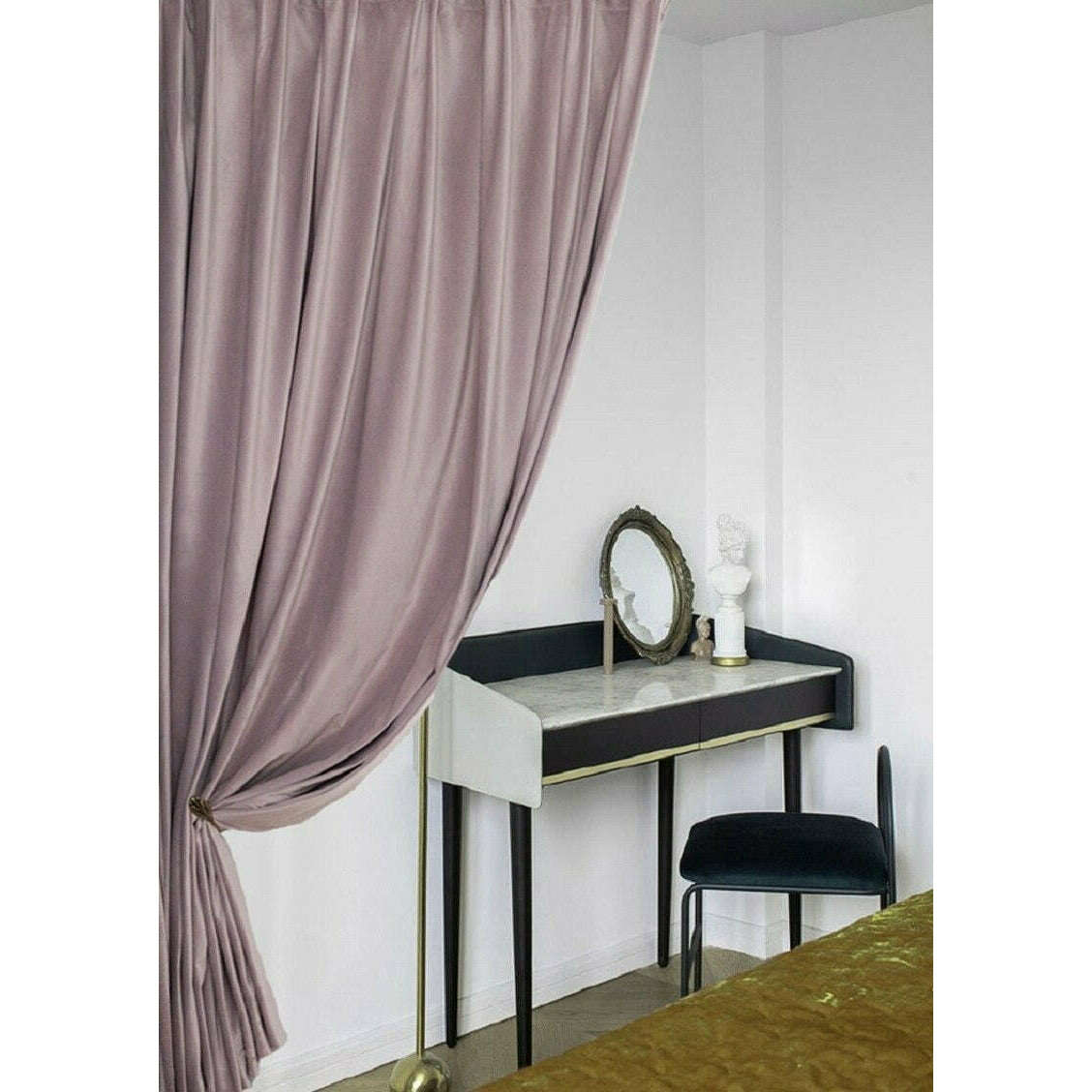 Brittany Velvet Plain Curtains - Lilac