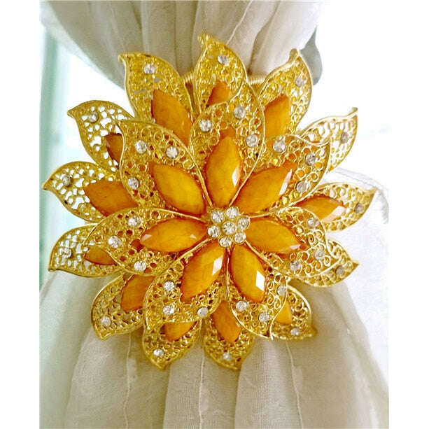 Pearl Simon Flower Shaped  Rhinestone Magnet Curtain Tieback