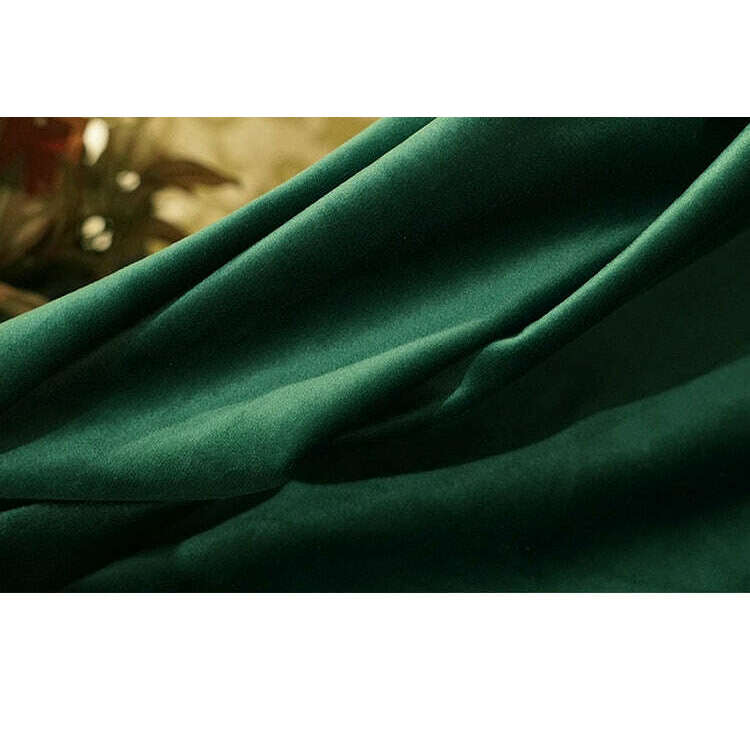 Rémy Classic Velvet Curtain - Green